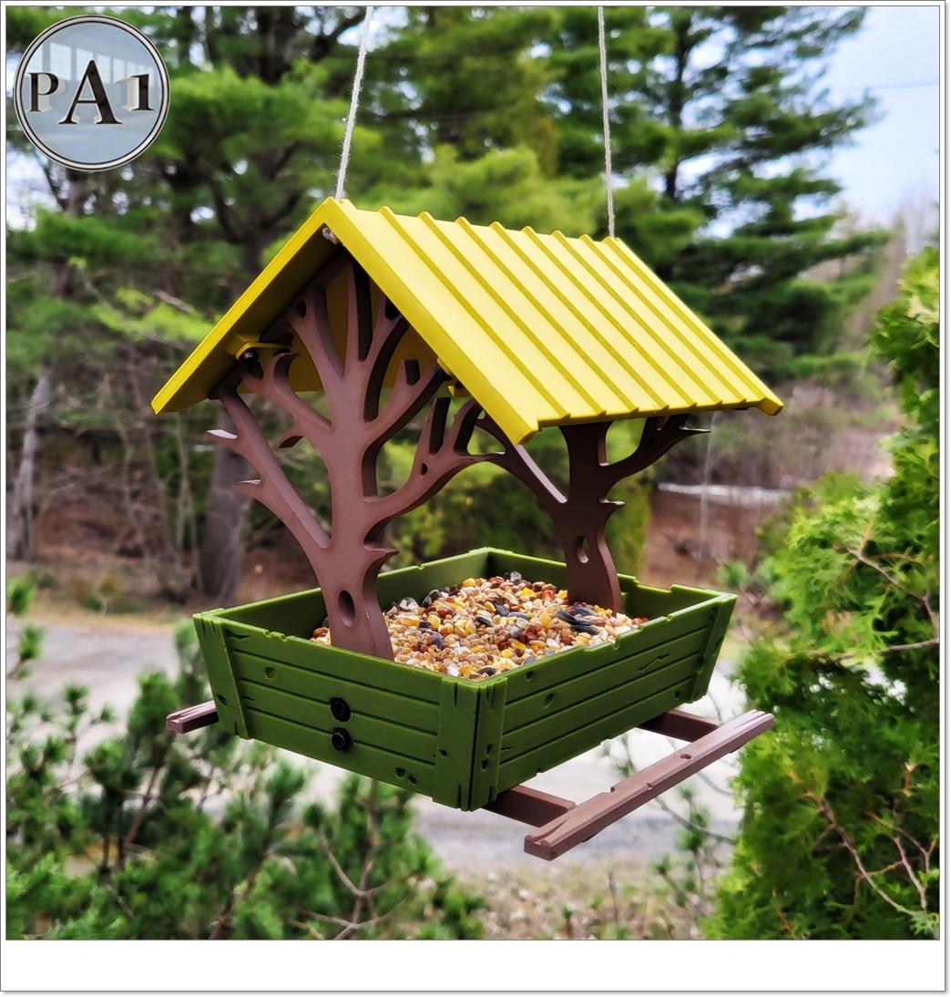 Old Country bird feeder