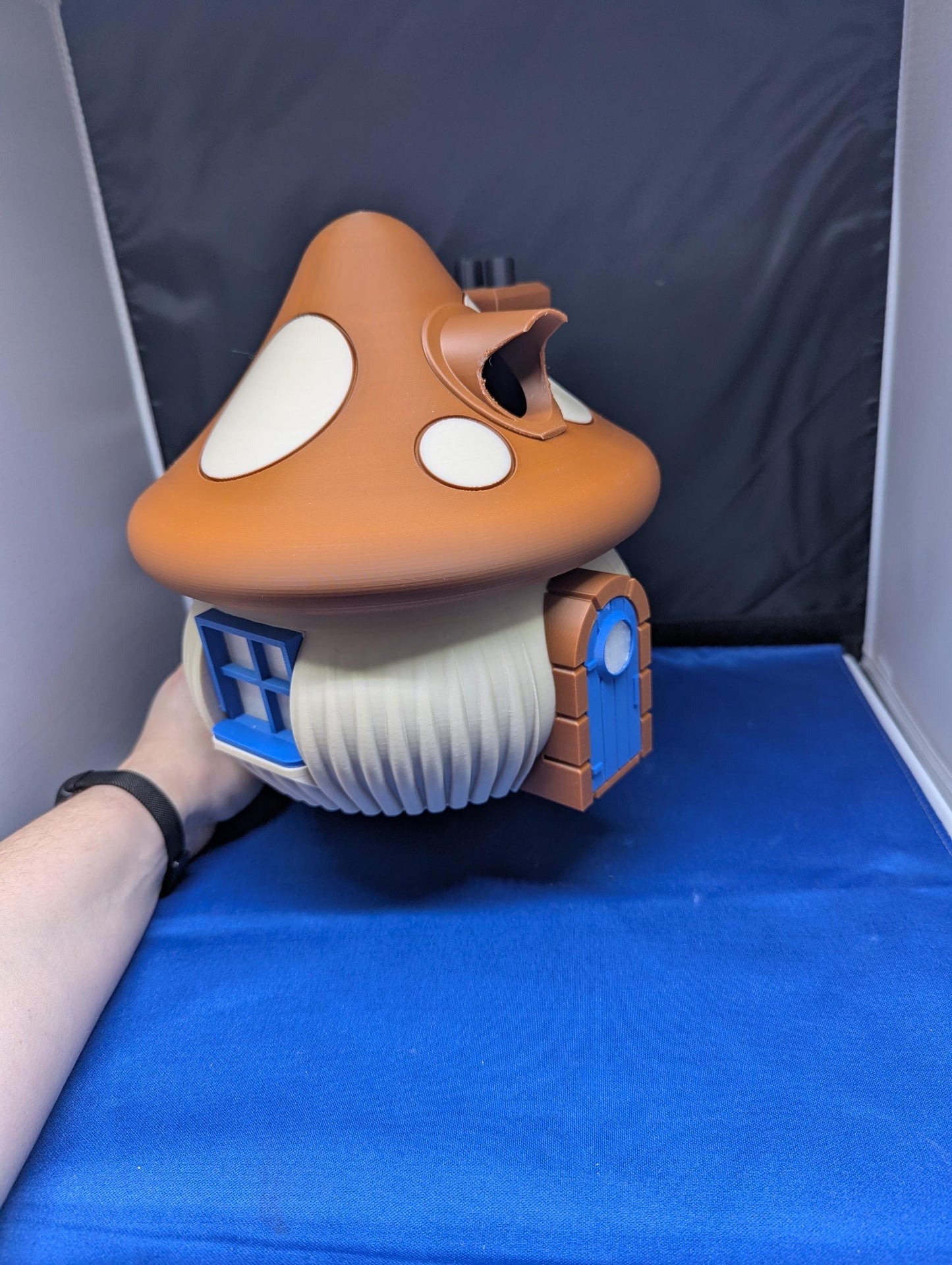 Enchanted Mushroom Birdhouse| Unique Garden Decor for Bird Lovers