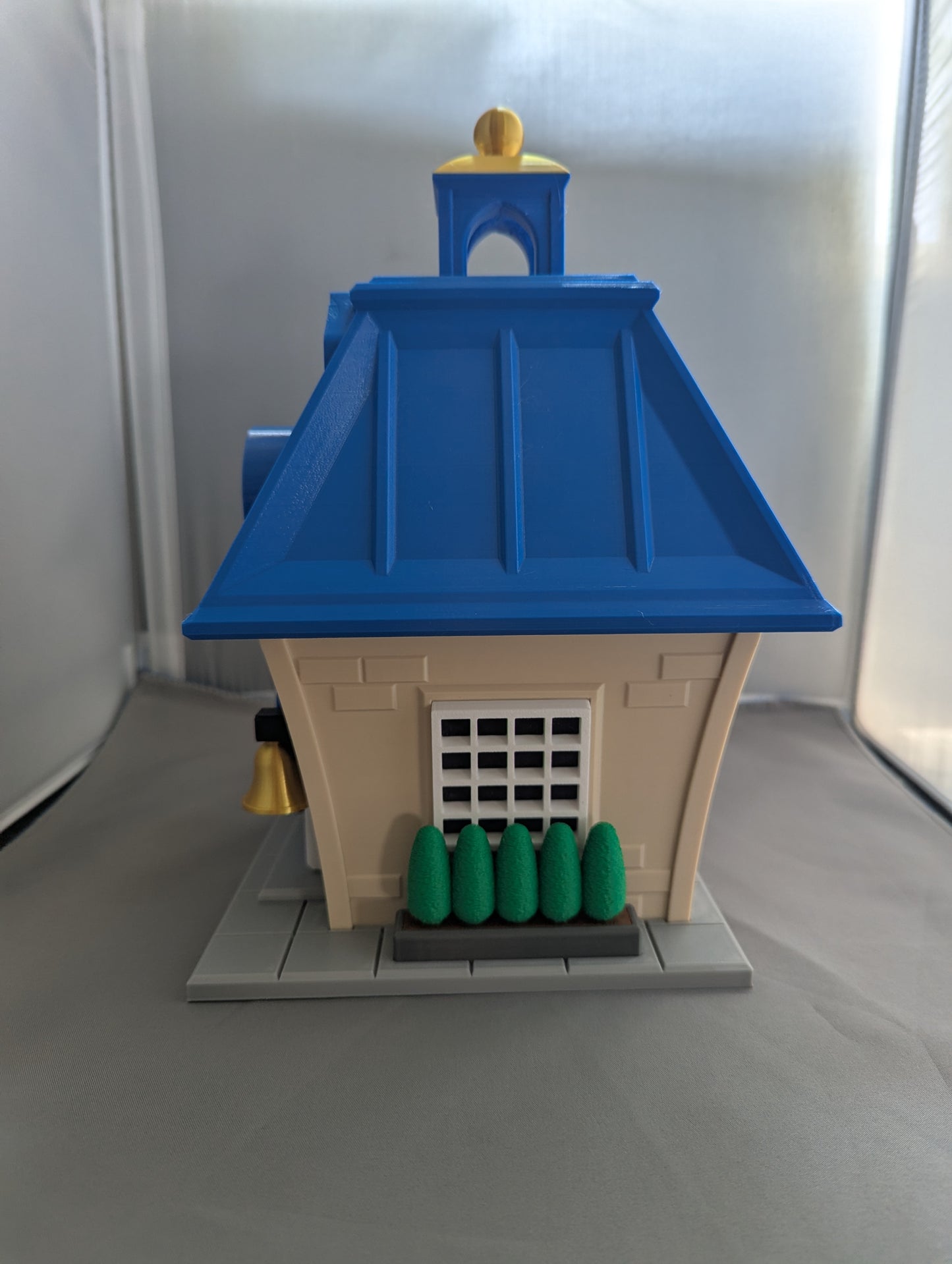 Police Box Birdhouse | Detailed Garden Ornament | Fairy House