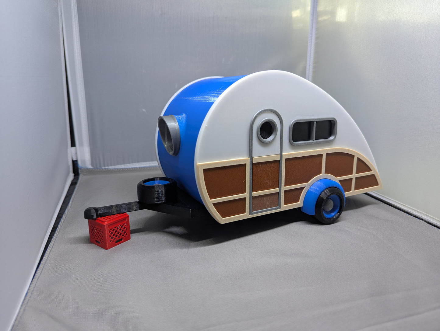 Woody Camper Birdhouse | Cute Teardrop Camper Shaped Bird House