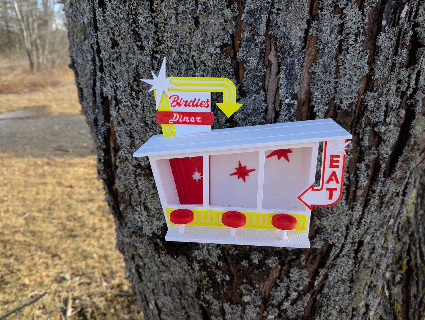 Birdie's Diner Bird Feeder | Yard Decor