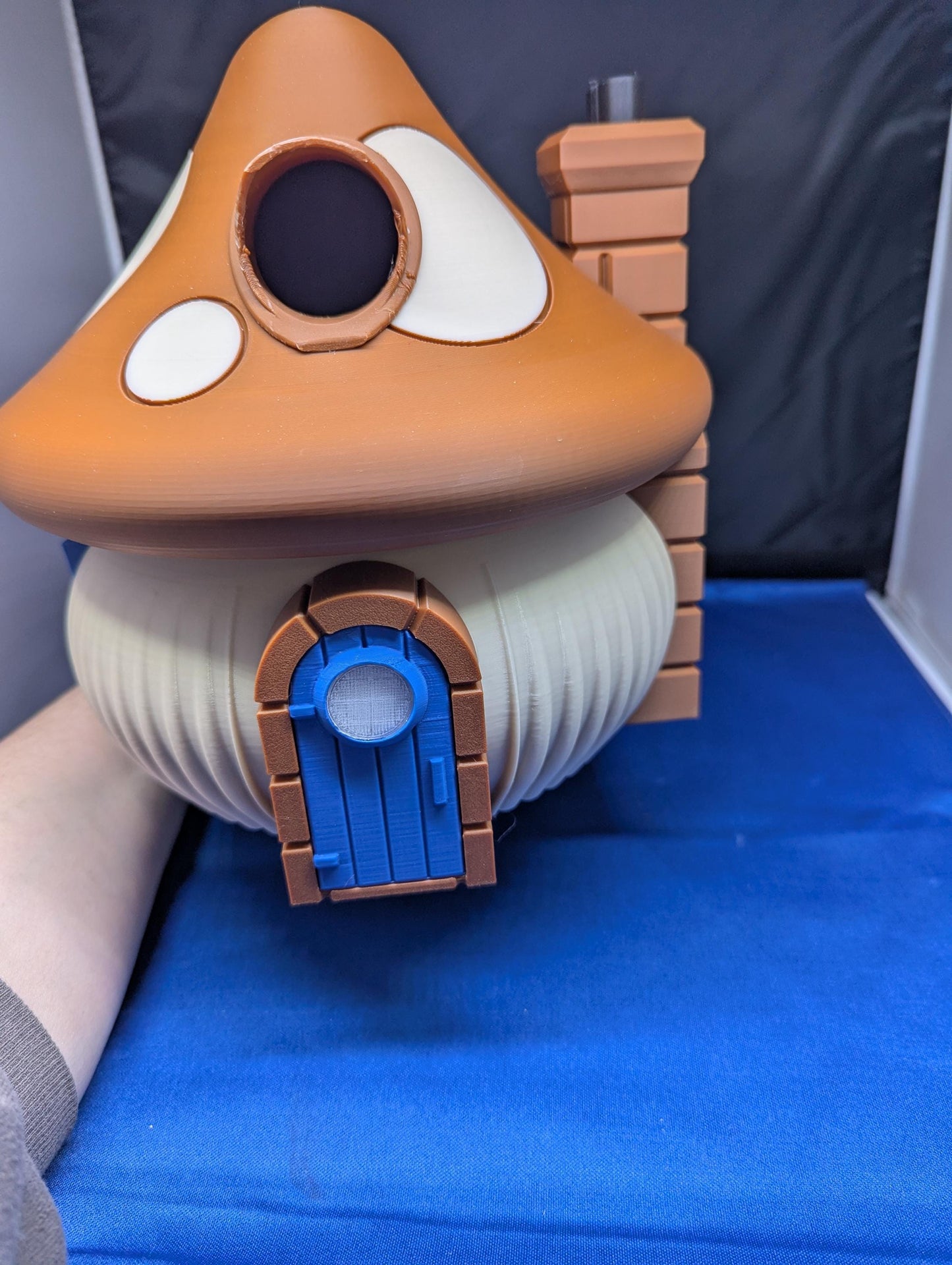 Enchanted Mushroom Birdhouse| Unique Garden Decor for Bird Lovers